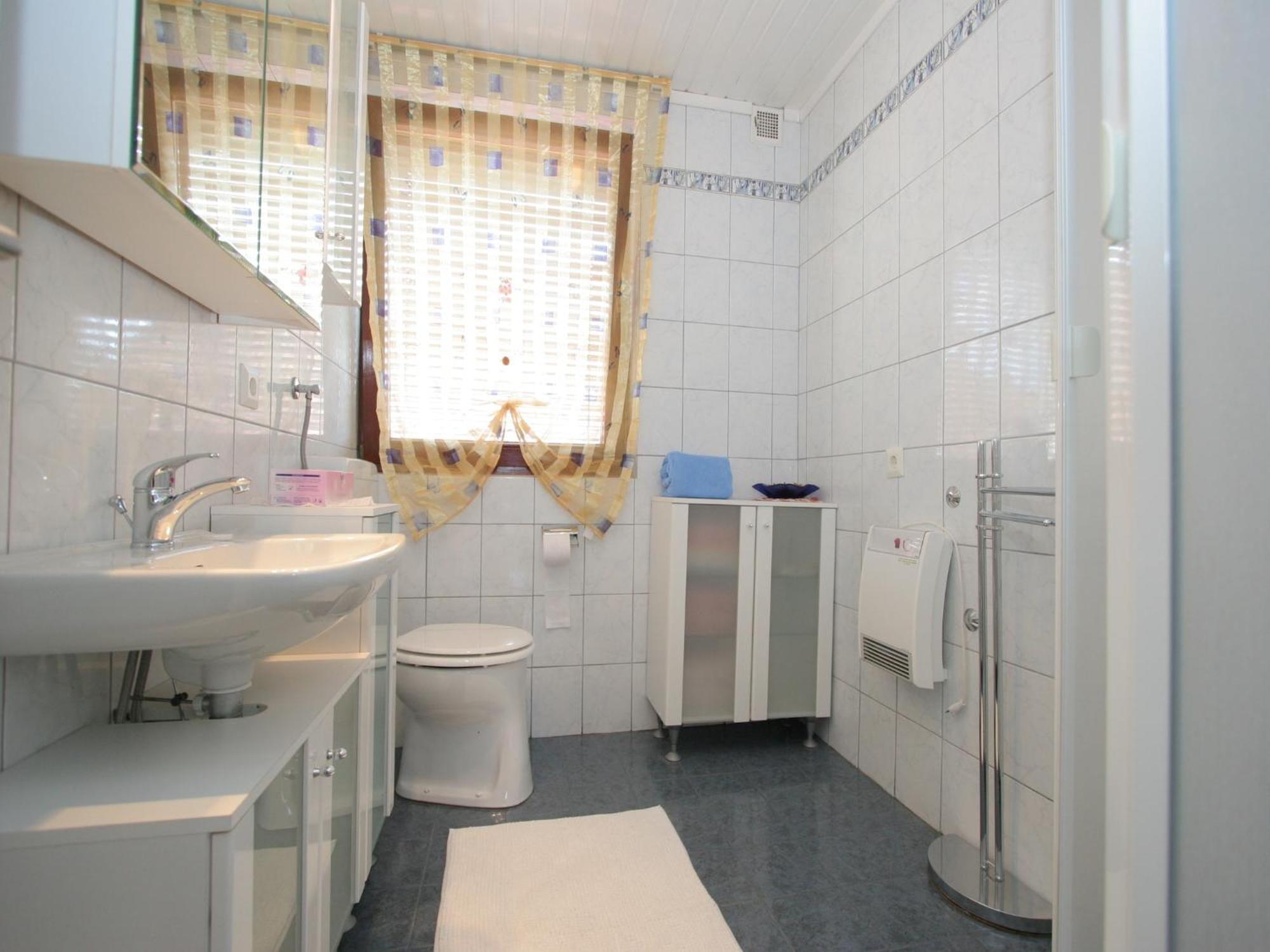 Modern Apartment With Garden Near The Petzen Ski Area In Eberndorf Carinthia エクステリア 写真