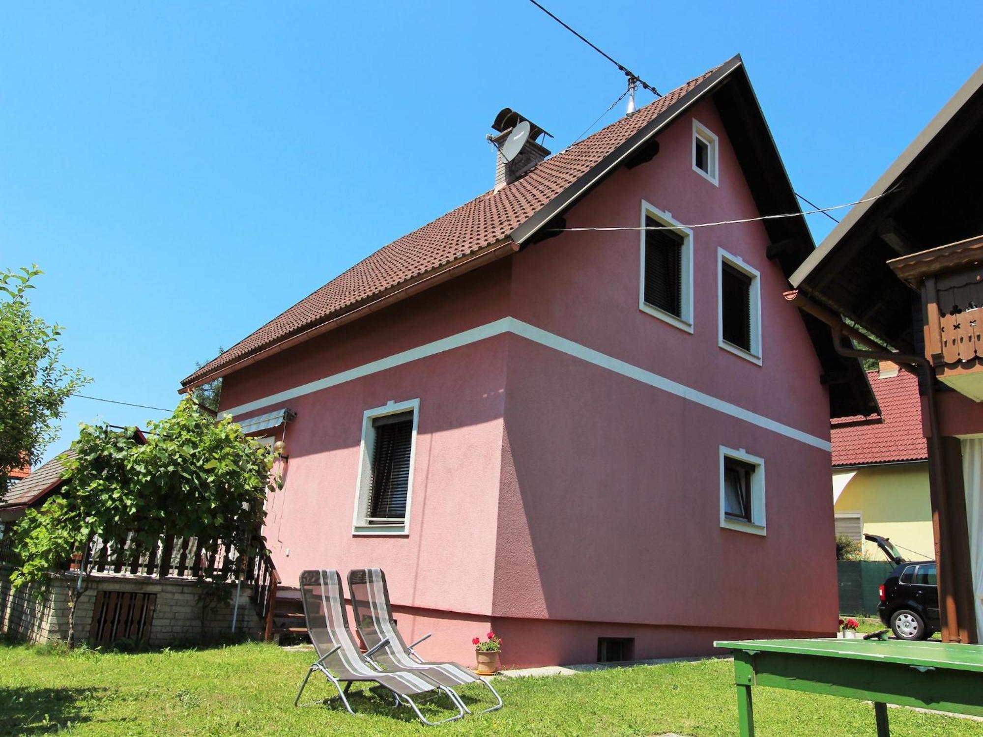 Modern Apartment With Garden Near The Petzen Ski Area In Eberndorf Carinthia エクステリア 写真